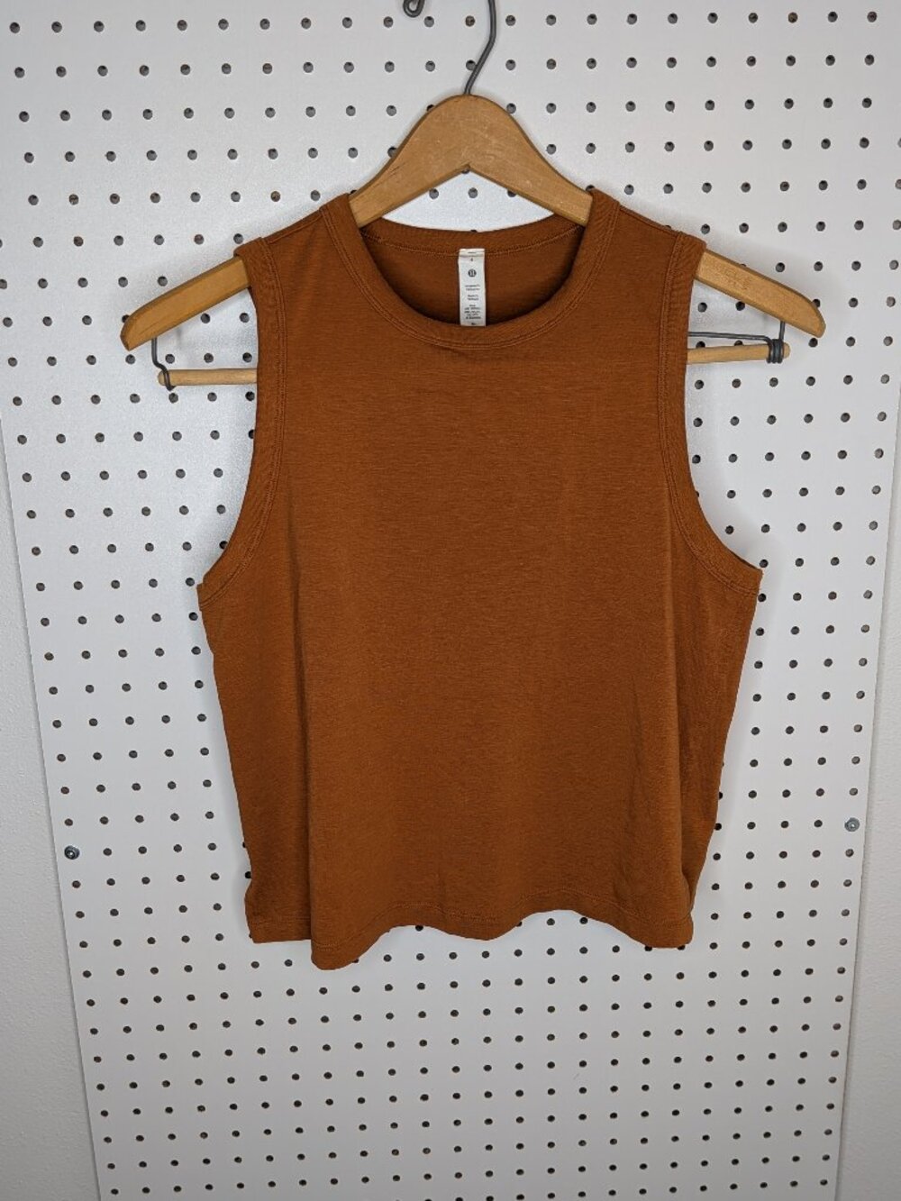Lululemon Classic Fit Cotton Blend Tank Top Crew Neck Sleeveless Brown Camel 4